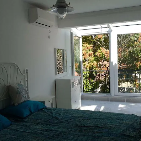 Lana Apartment
